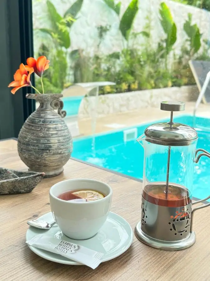 Echinus Lara Hotel