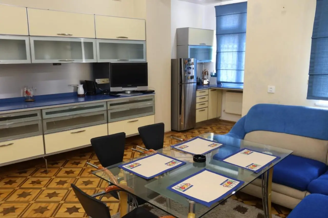 Azneft Royal Suite Apartment Sea View