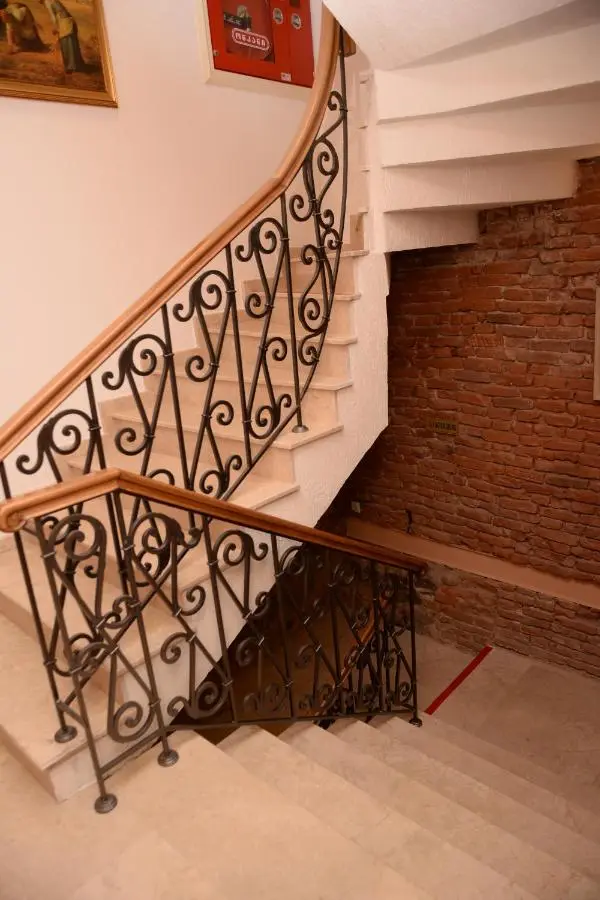 Hotel Varios