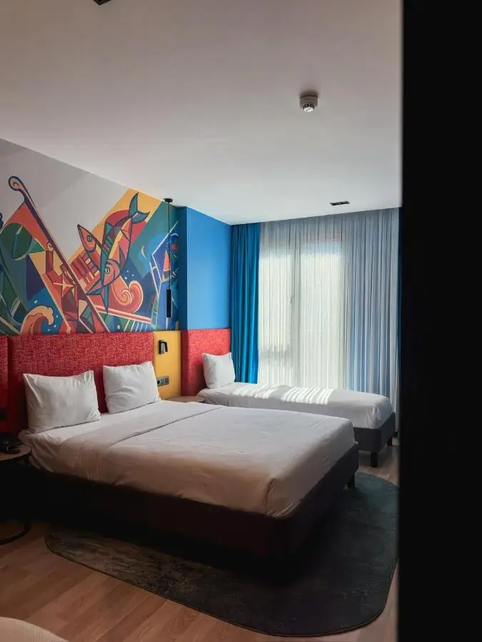 Axis Hotel