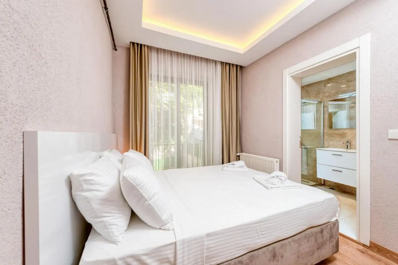 Port Apart Hotel