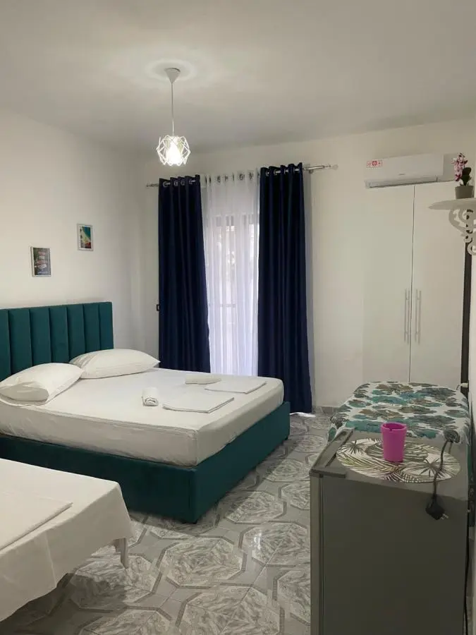 Mabel Rooms