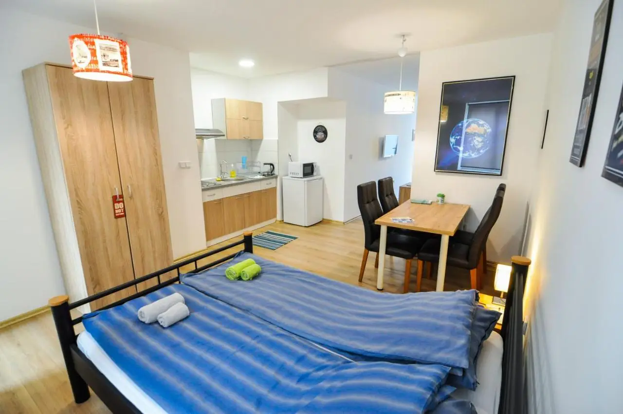 Torus Apartments