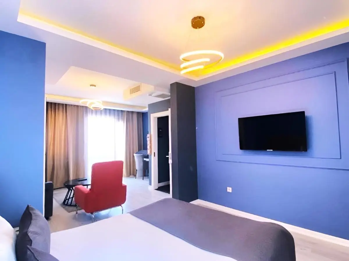 Taksim Square Leon's Hotel