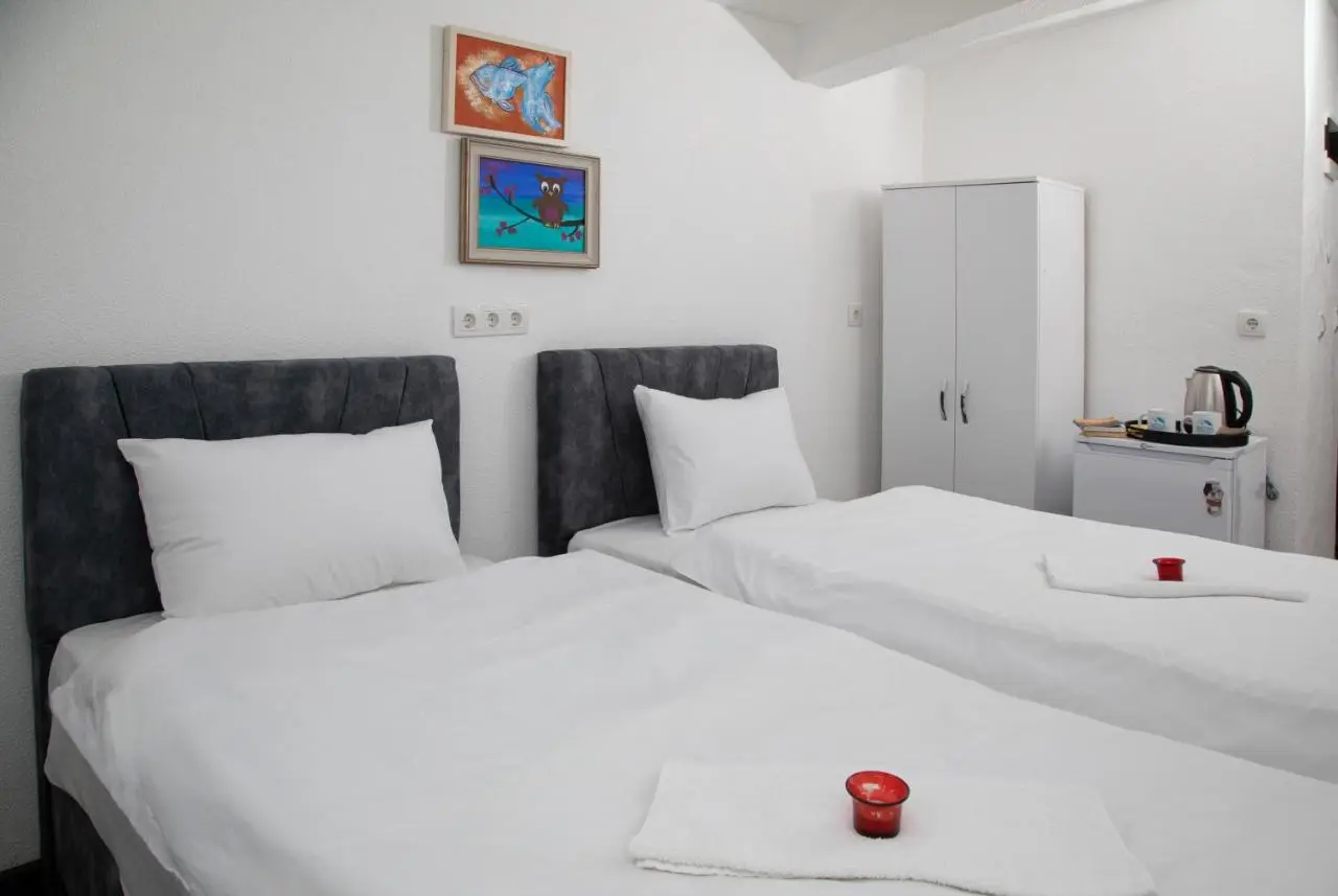 Noya Suites