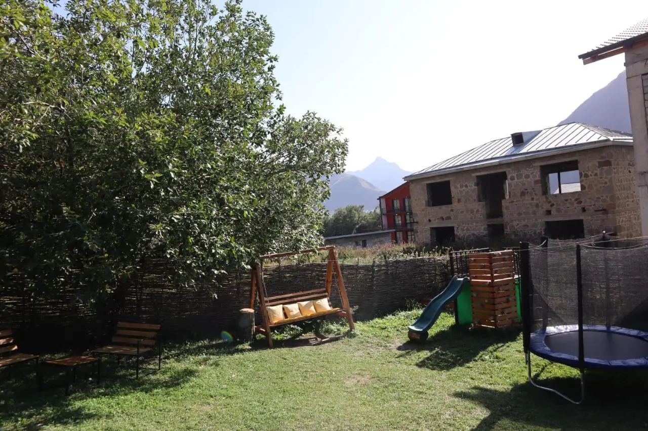 Kazbegi Cottages