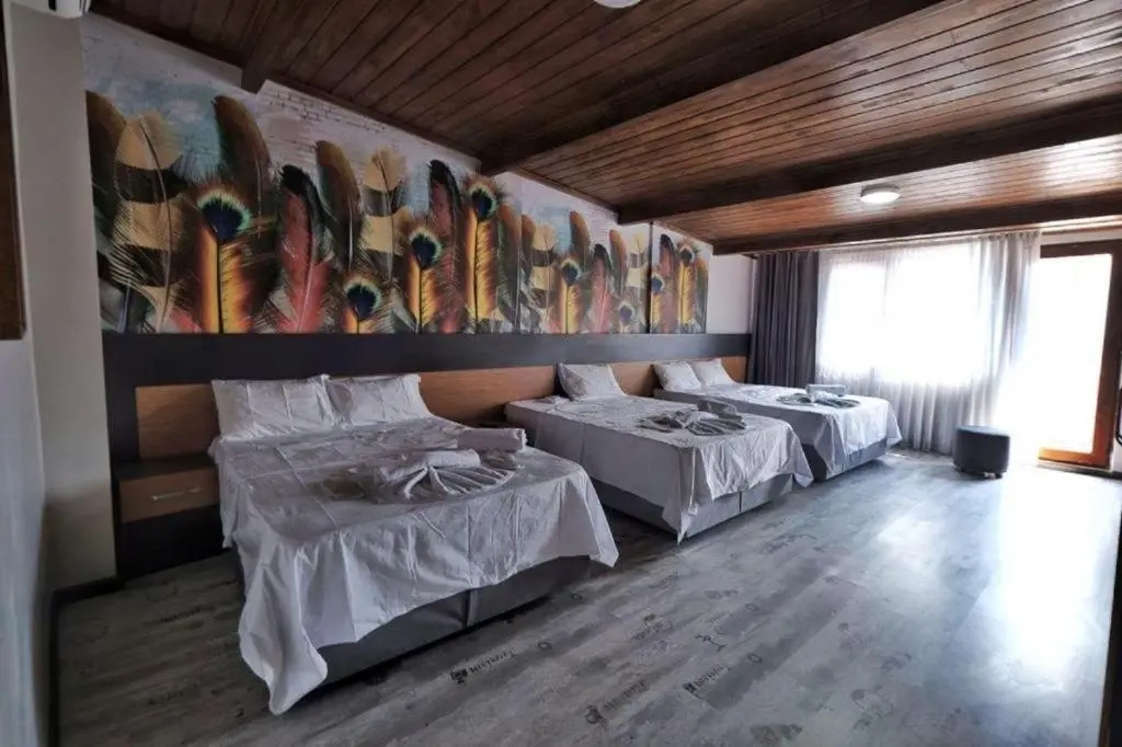 Victorious Hotel