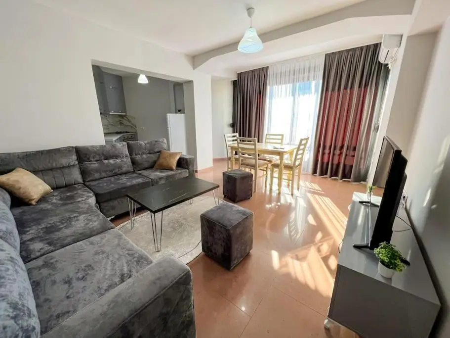 Scanderbeg Square 2BR APT