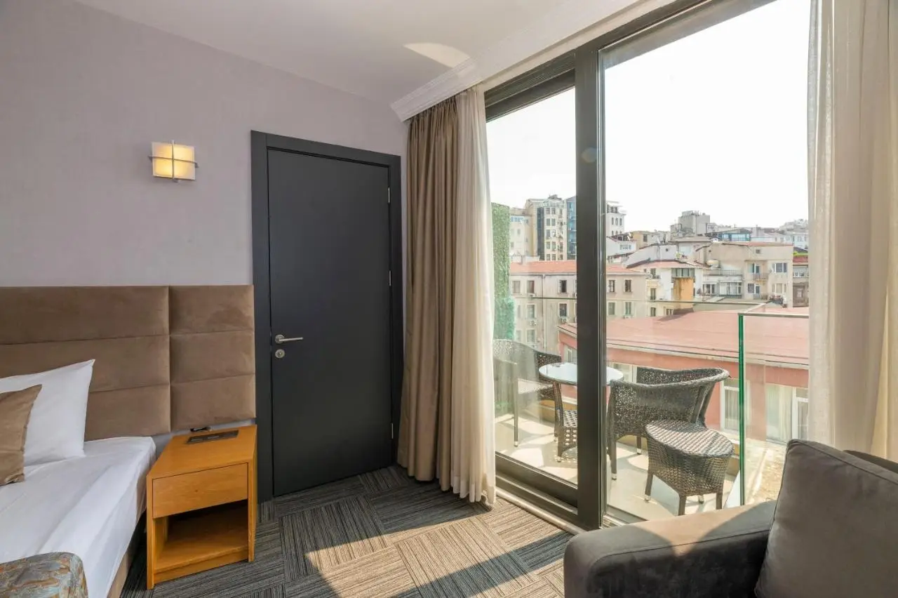Taksim Hotel V Plus