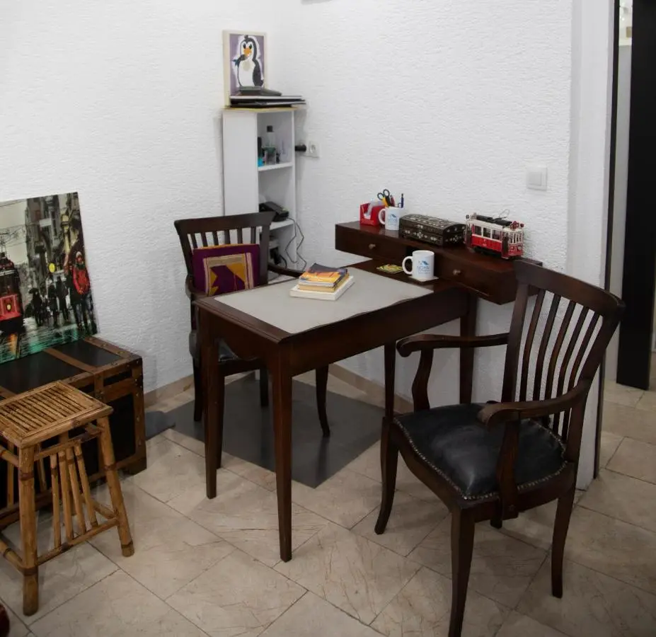Noya Suites