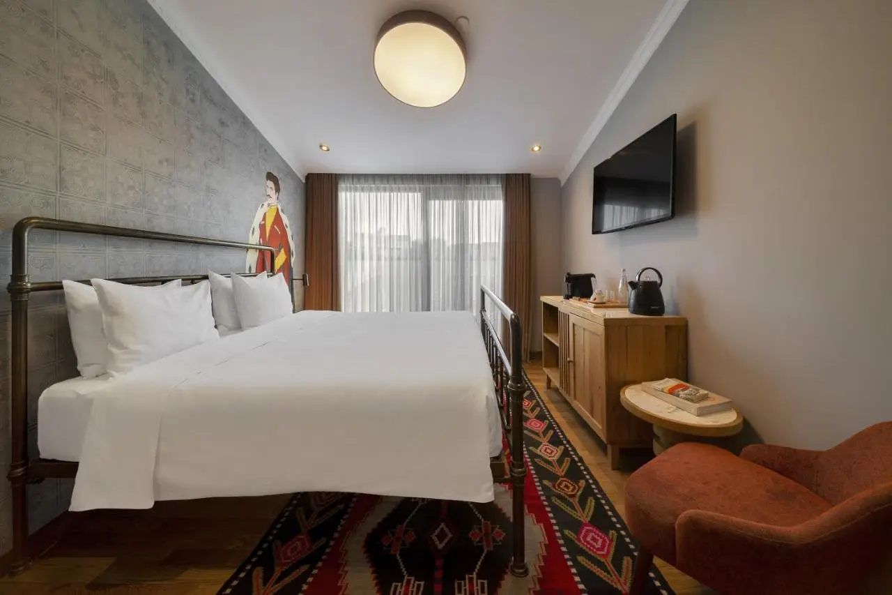 The Blue Fox Hotel