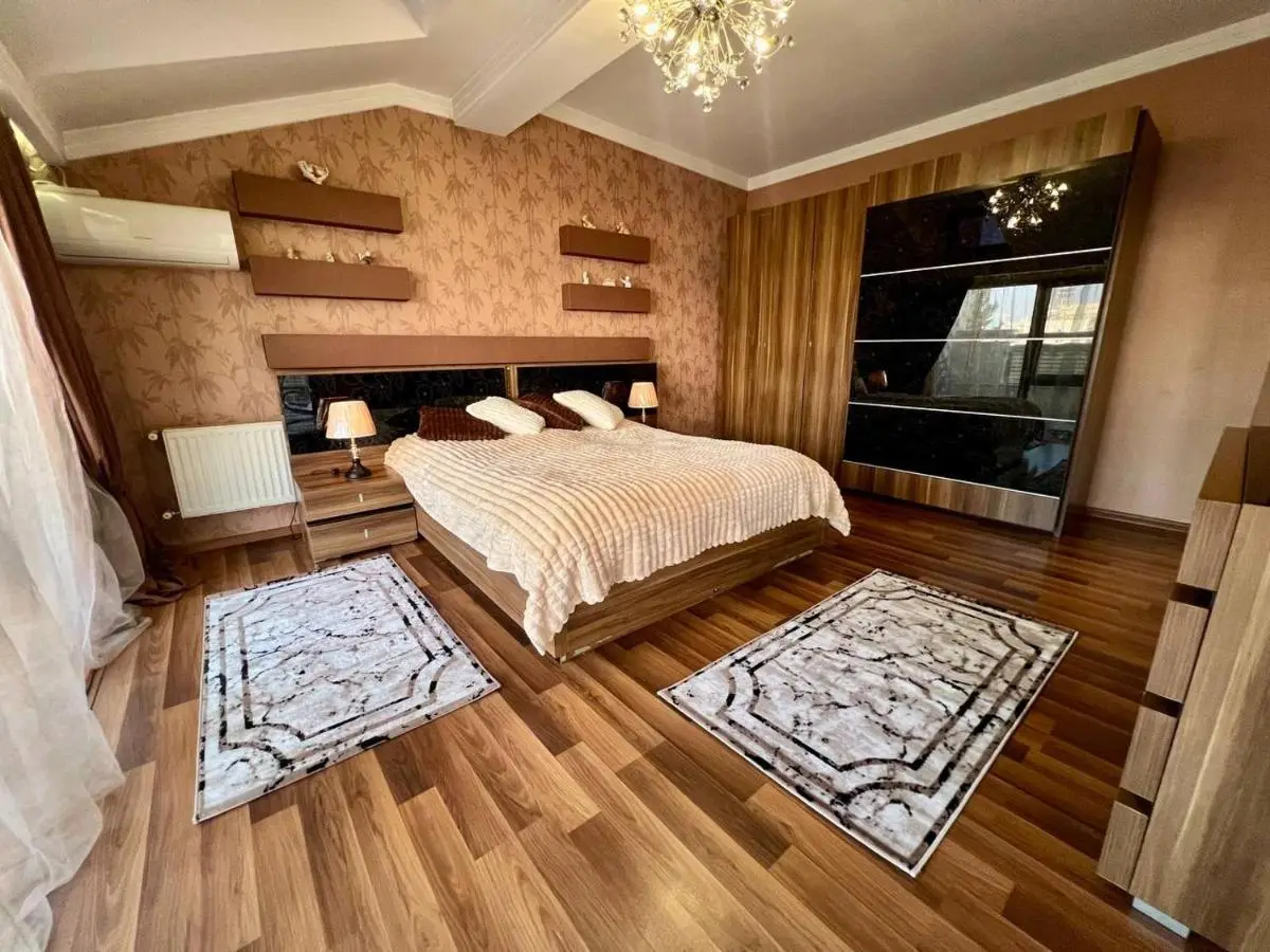 Luxury Apartment with Large Terrace & Park View on Nizami str