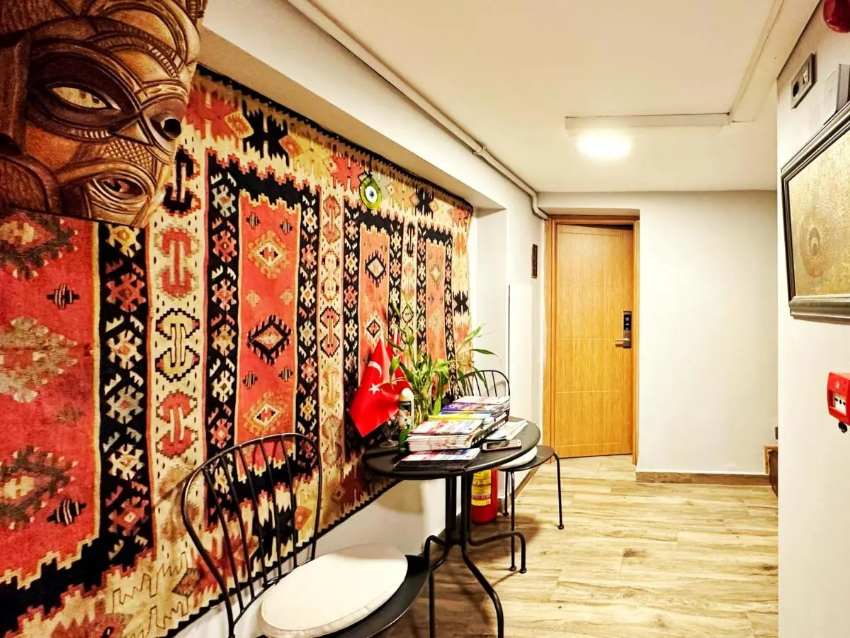 Sultan Pier Hotel