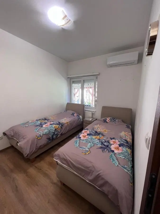 Oasis Royal Apartments