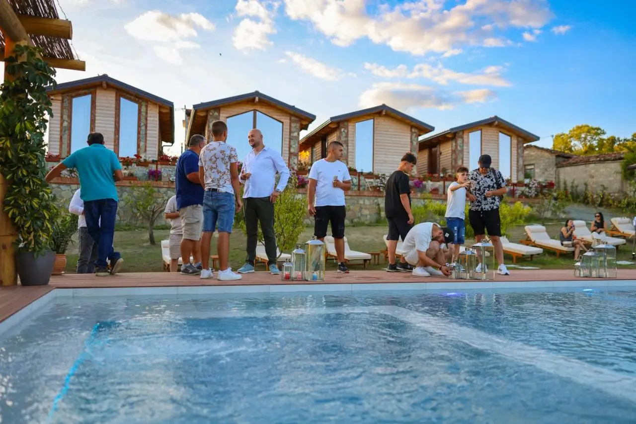 Guest House Si n'shpi tande - Mrizi i Zanave