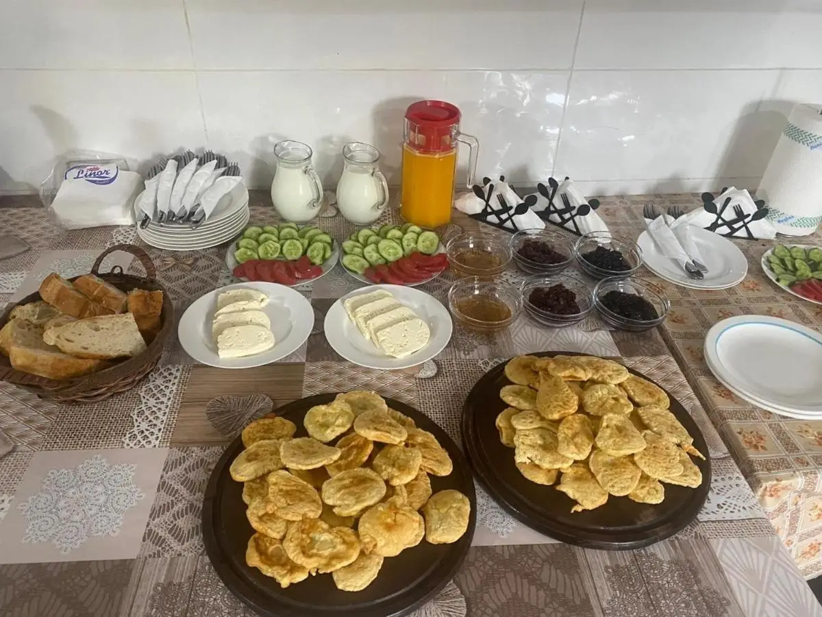 Guesthouse Kroni I Micanit