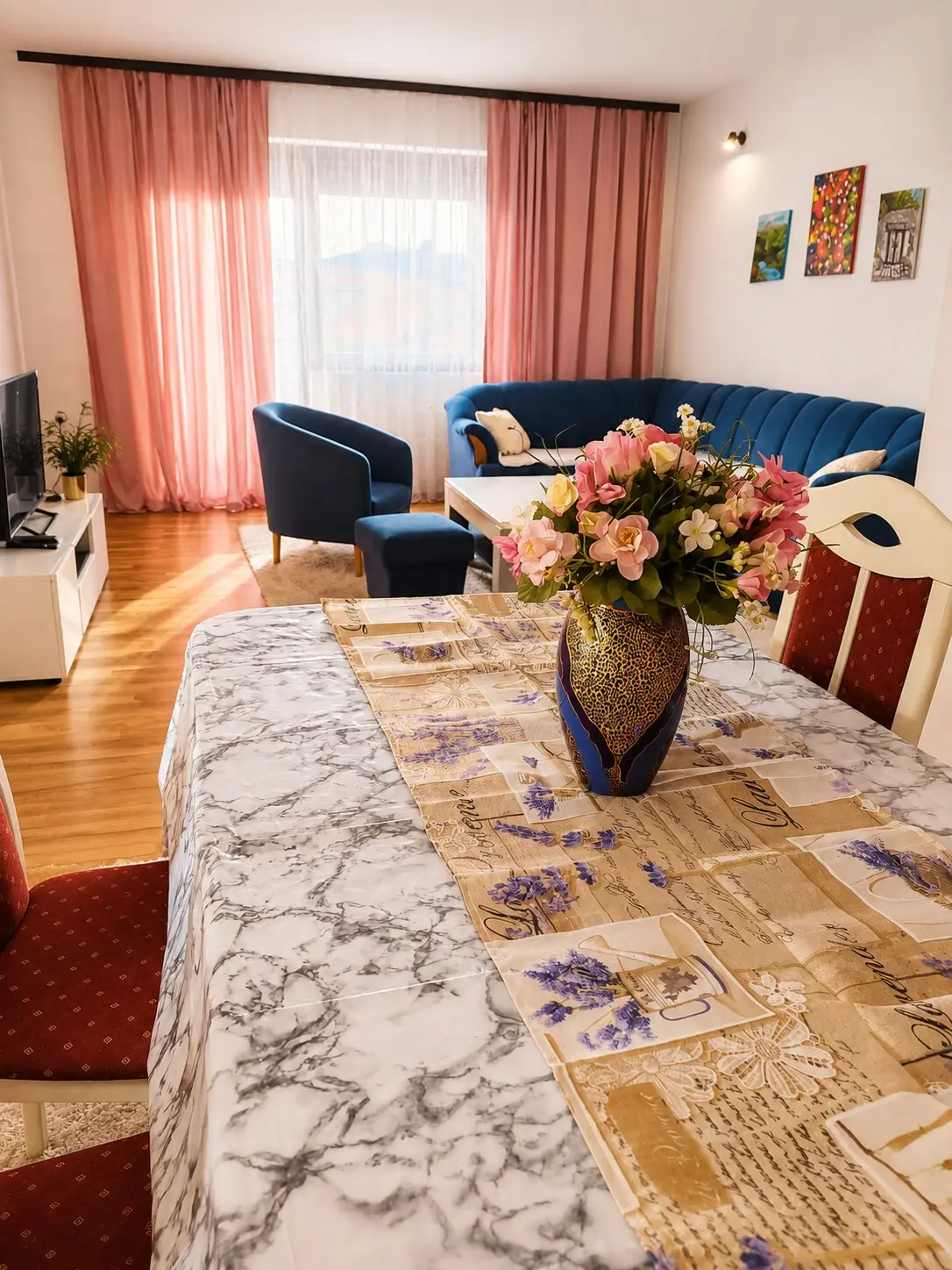 Aura Apartment