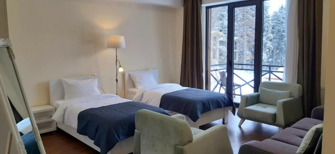 Kokhta Plaza Boutique Hotel