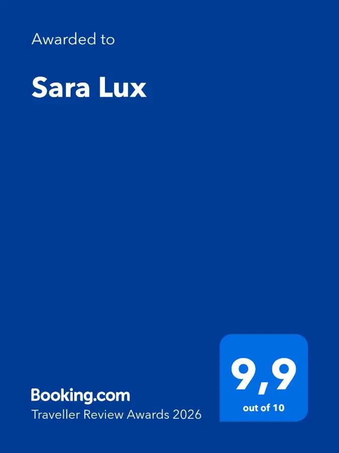 Sara Lux