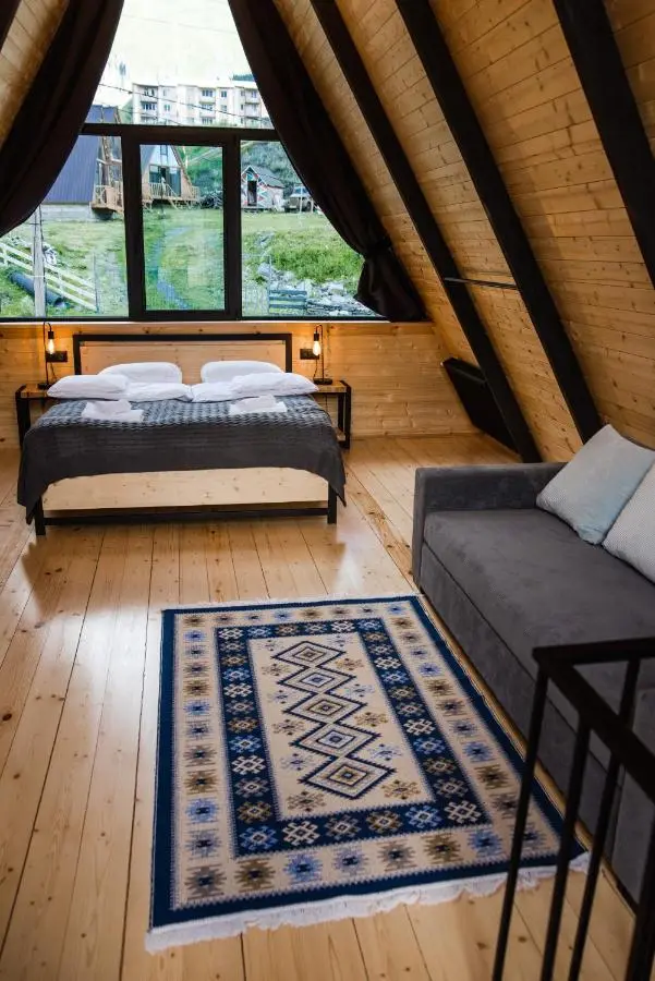 Kazbegi Hills Cottages