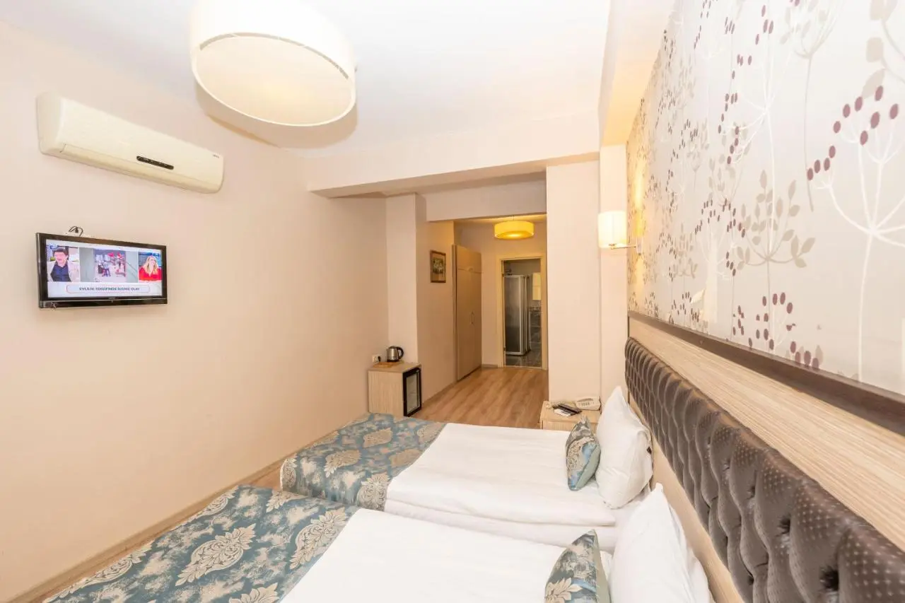 Tugra Hotel