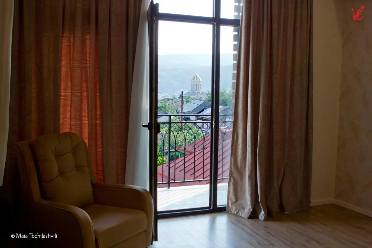 Sameba luxury, Golden View