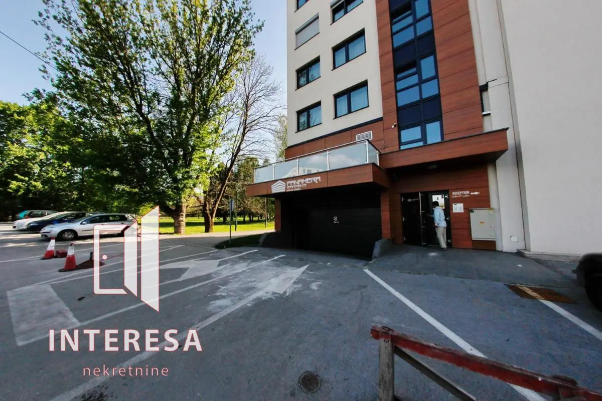 Panamera Apartments PRIVATE