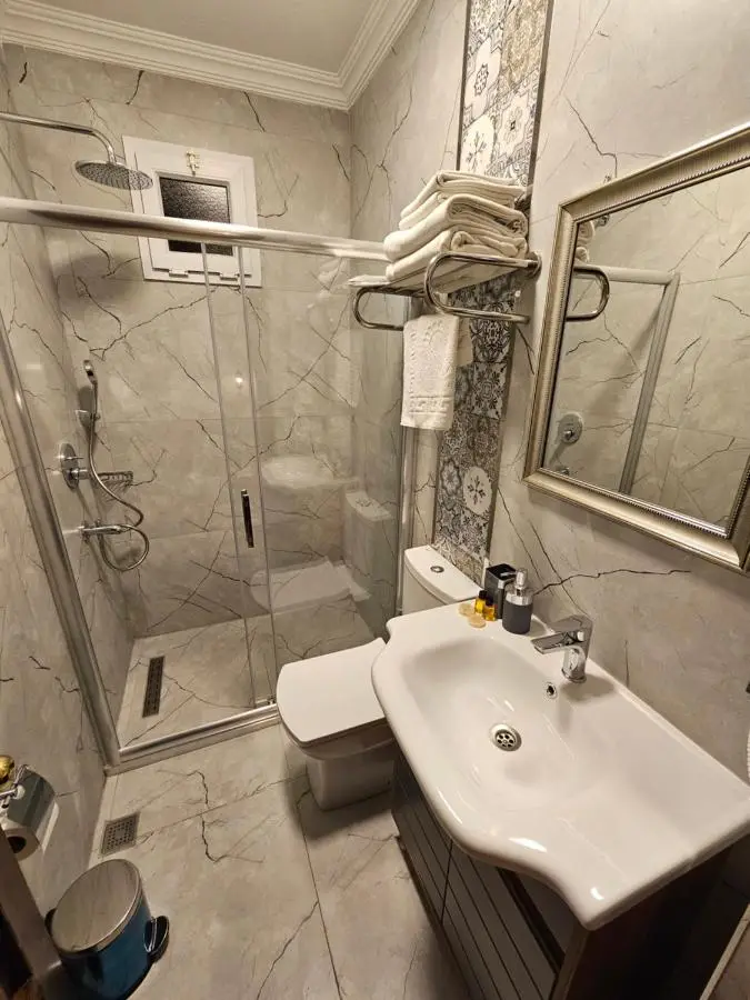 Gul Sultan Hotel