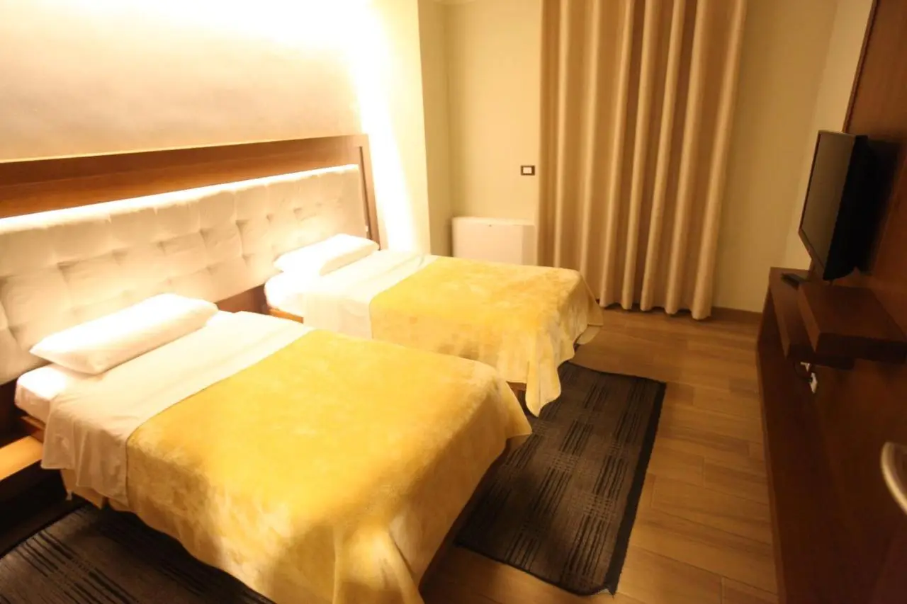 Hotel Alpin Llogara
