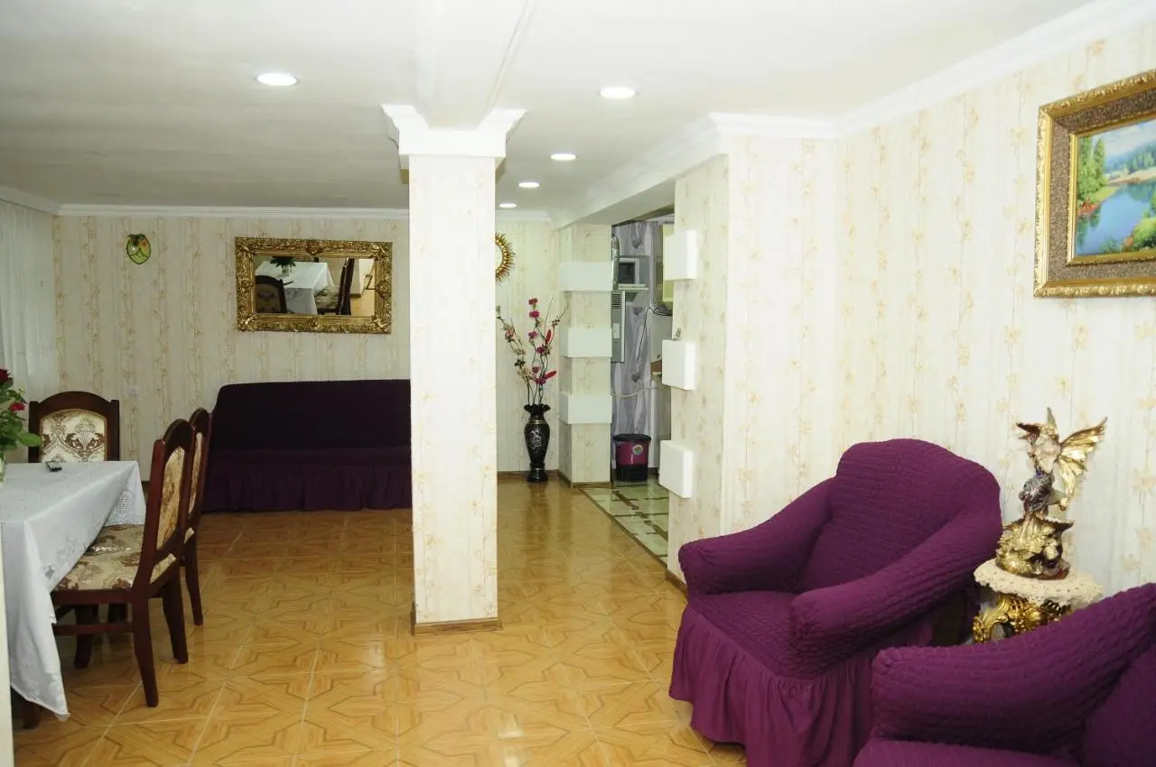 Guest House IVO