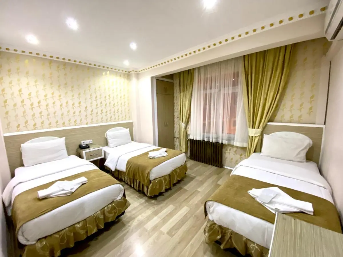 Grand Oral Hotel