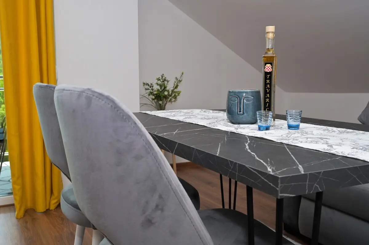 Villa Anita, two-bedroom apartment, 3rd floor (D)