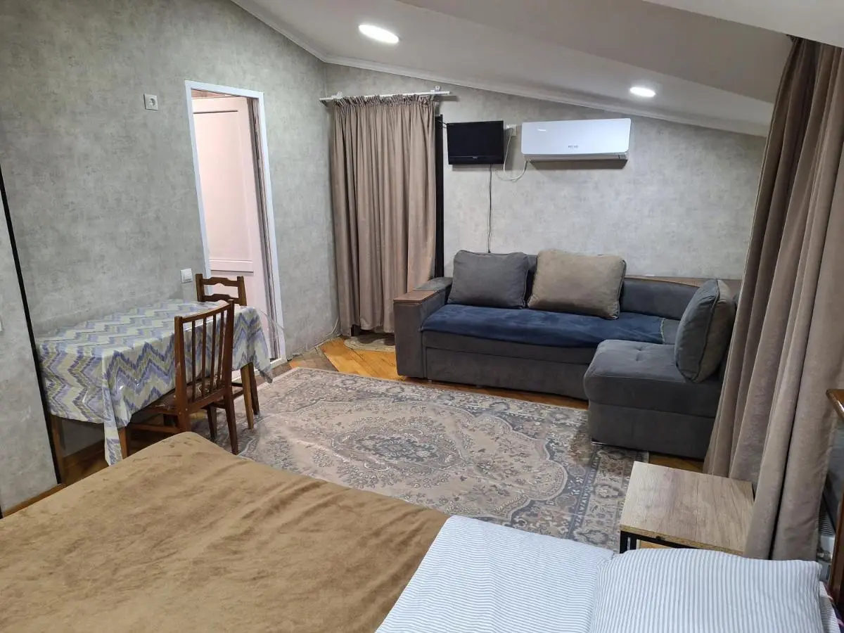 GUEST HOUSE 15A