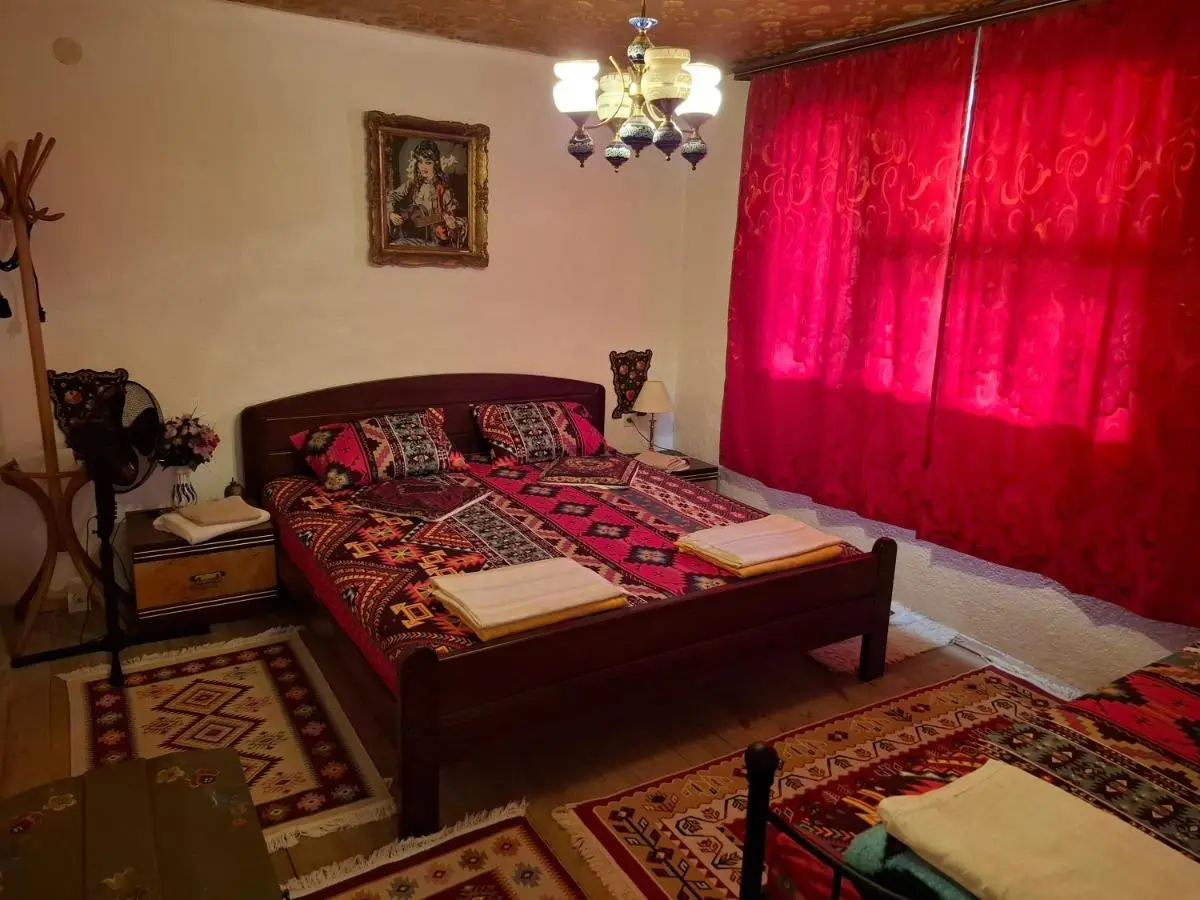 Retro Retreat Izačić