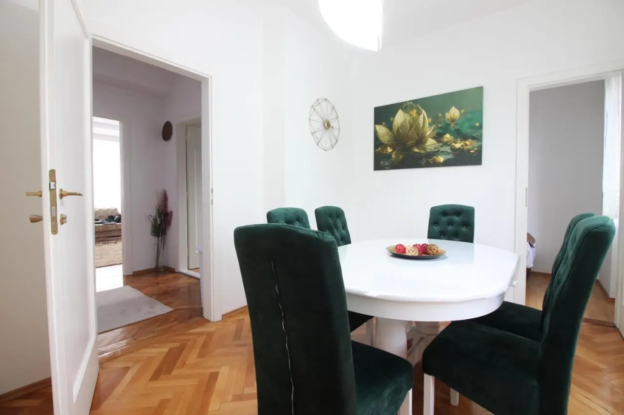 Apartment Roma at Bascarsija
