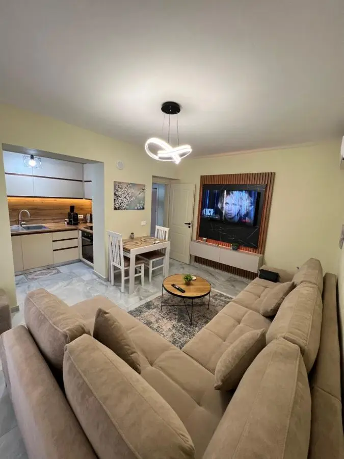 Downtown Deluxe Apartment