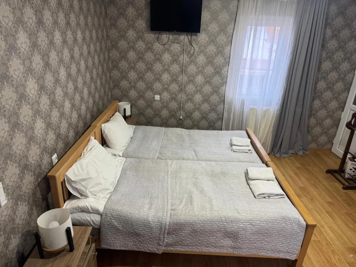 Hillside Guesthouse