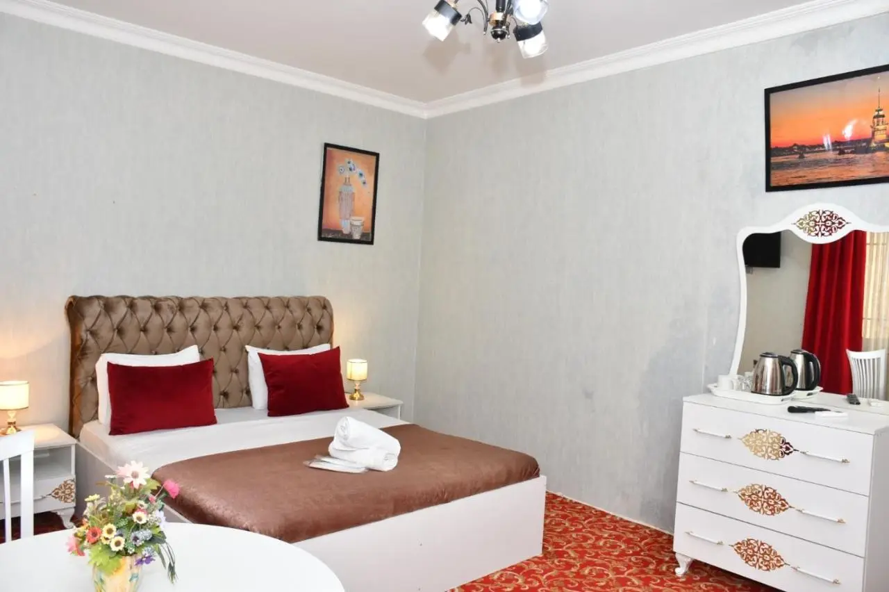 Old Town Hotel