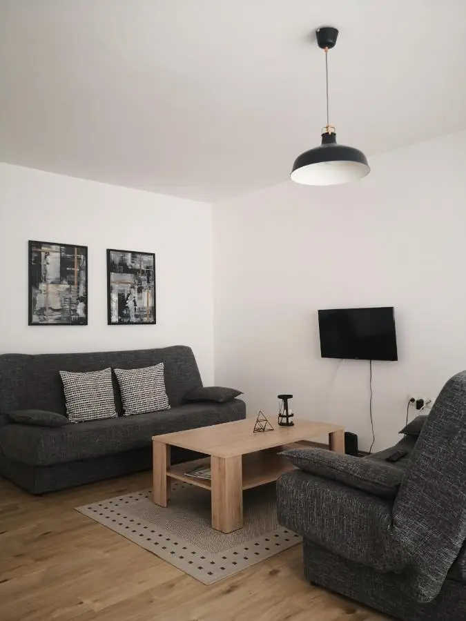 Apartment Adi