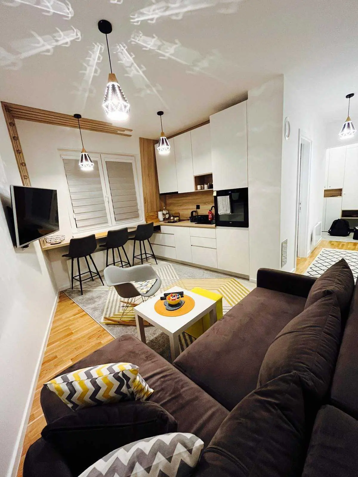 Charming, cosy, newly furnished, with a bedroom