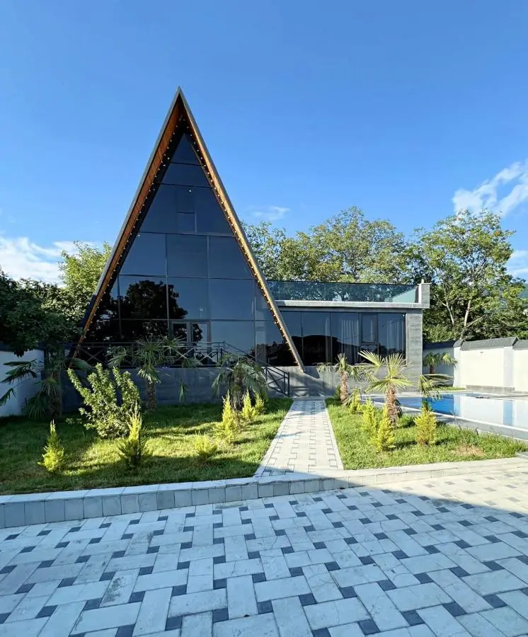 SS Mountain A-Frame Villa