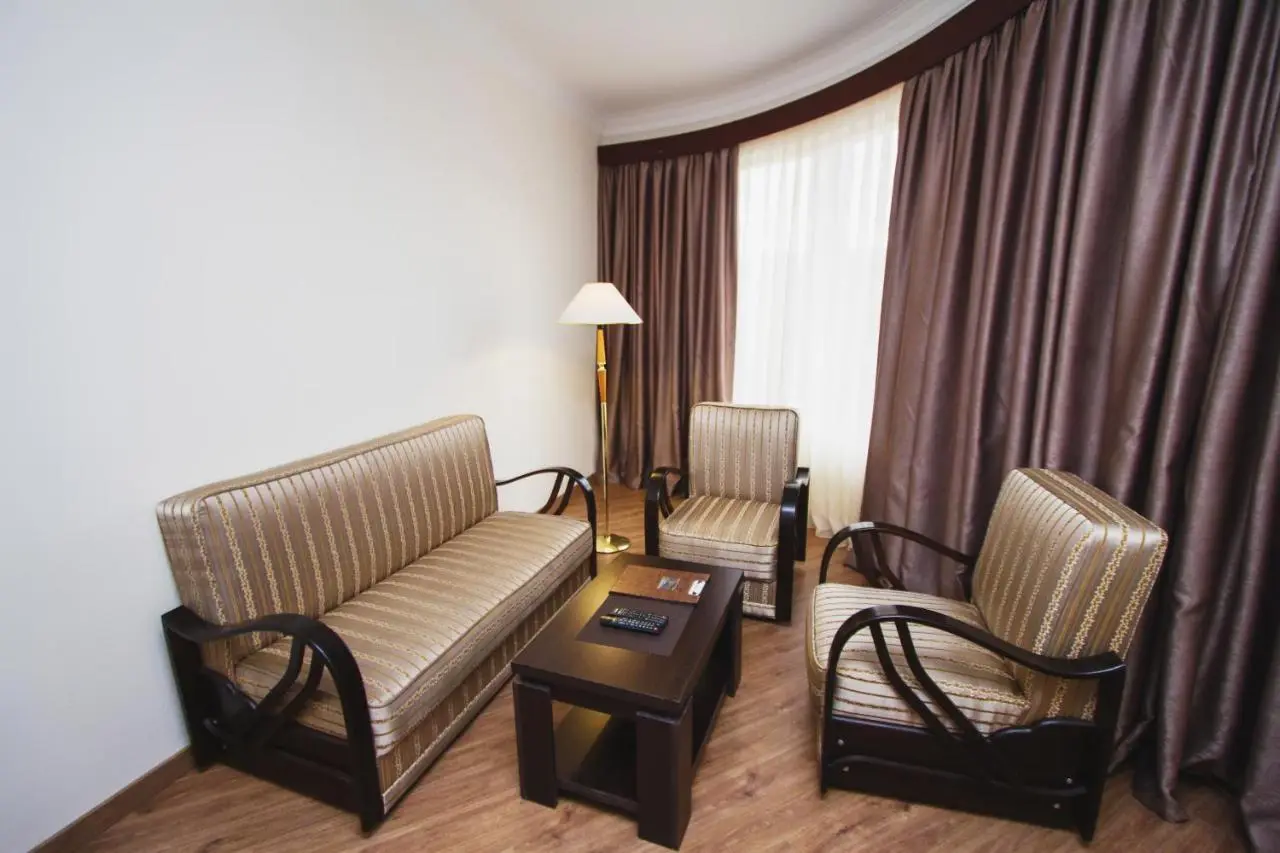 Hotel Lux