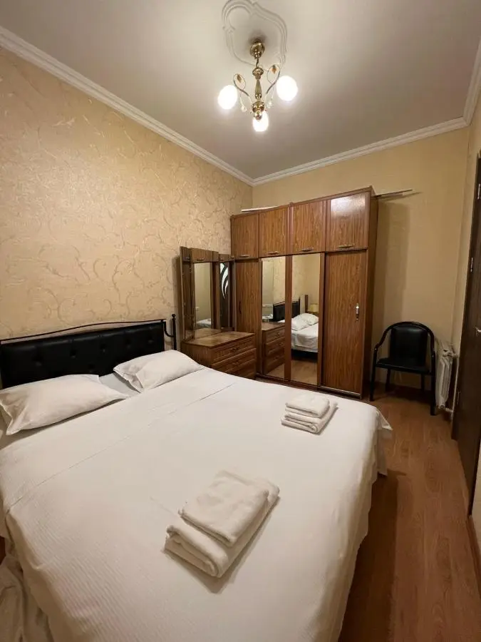 Apartment on Khimshiashvili 1