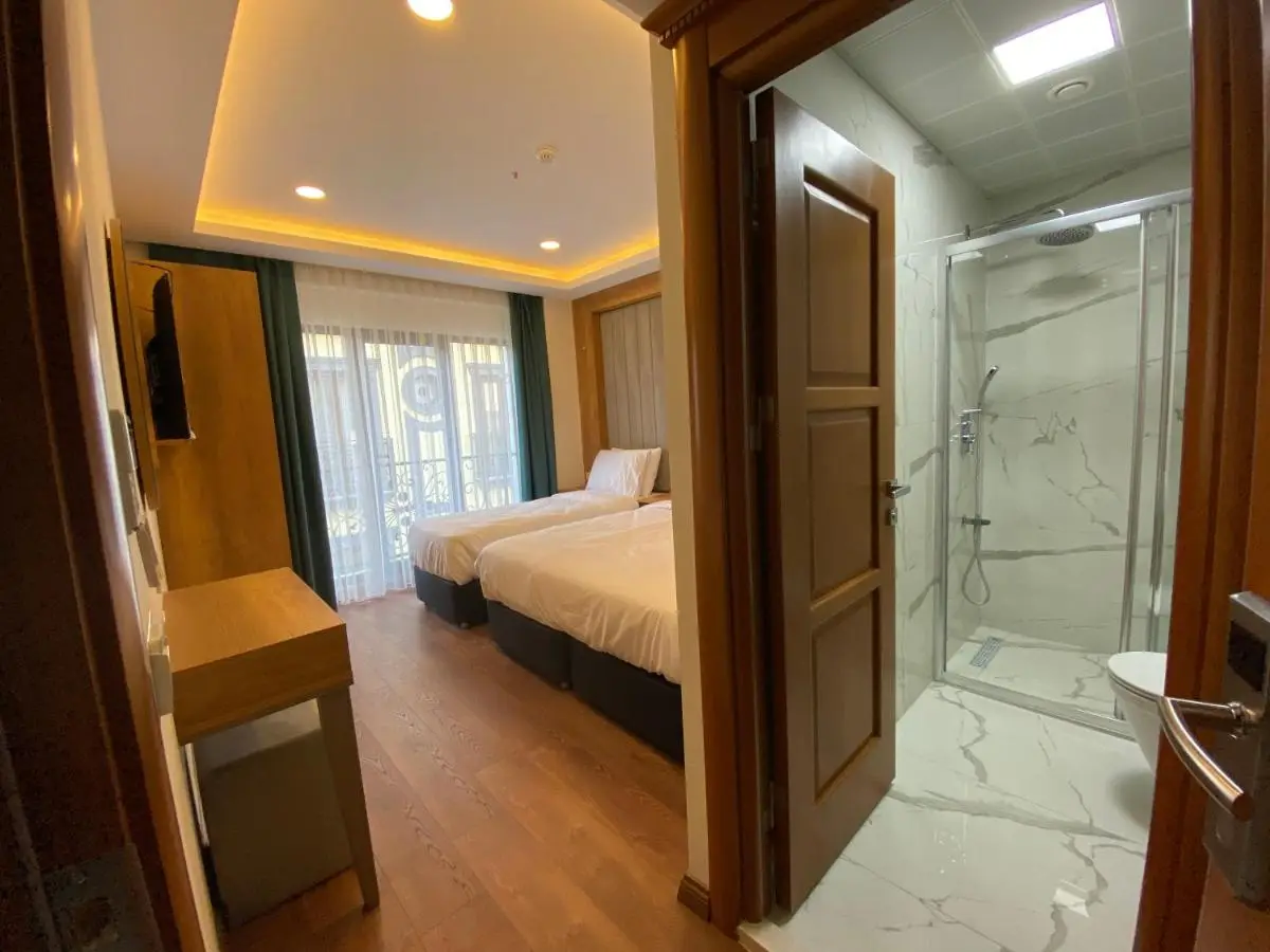 Pege Hotel