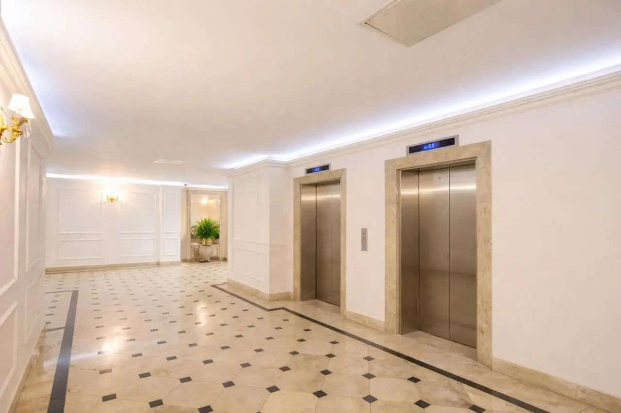 Golden Apartment On Mtatsminda