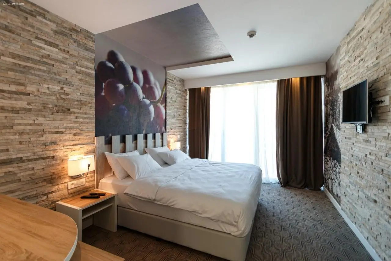 Hotel Nar
