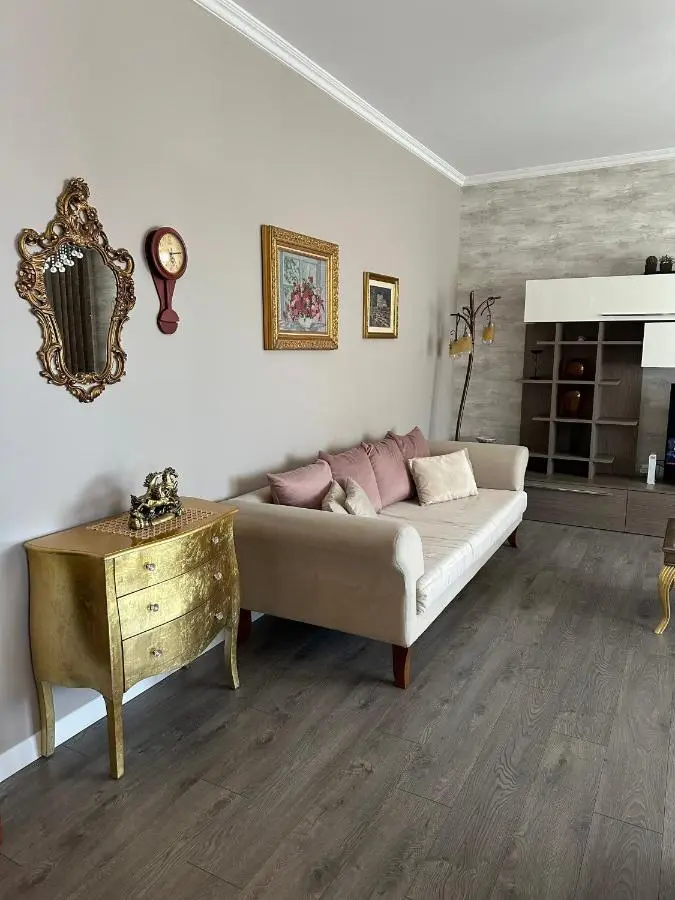 Apartment Galleria Tirana