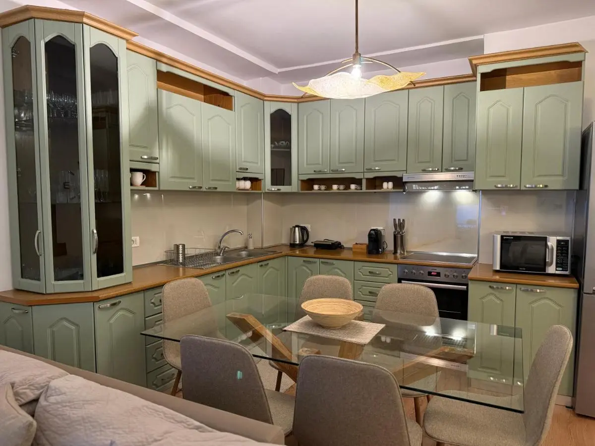 Proper Apartment 1