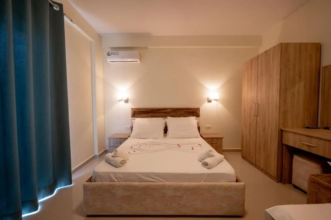 Golden Hotel