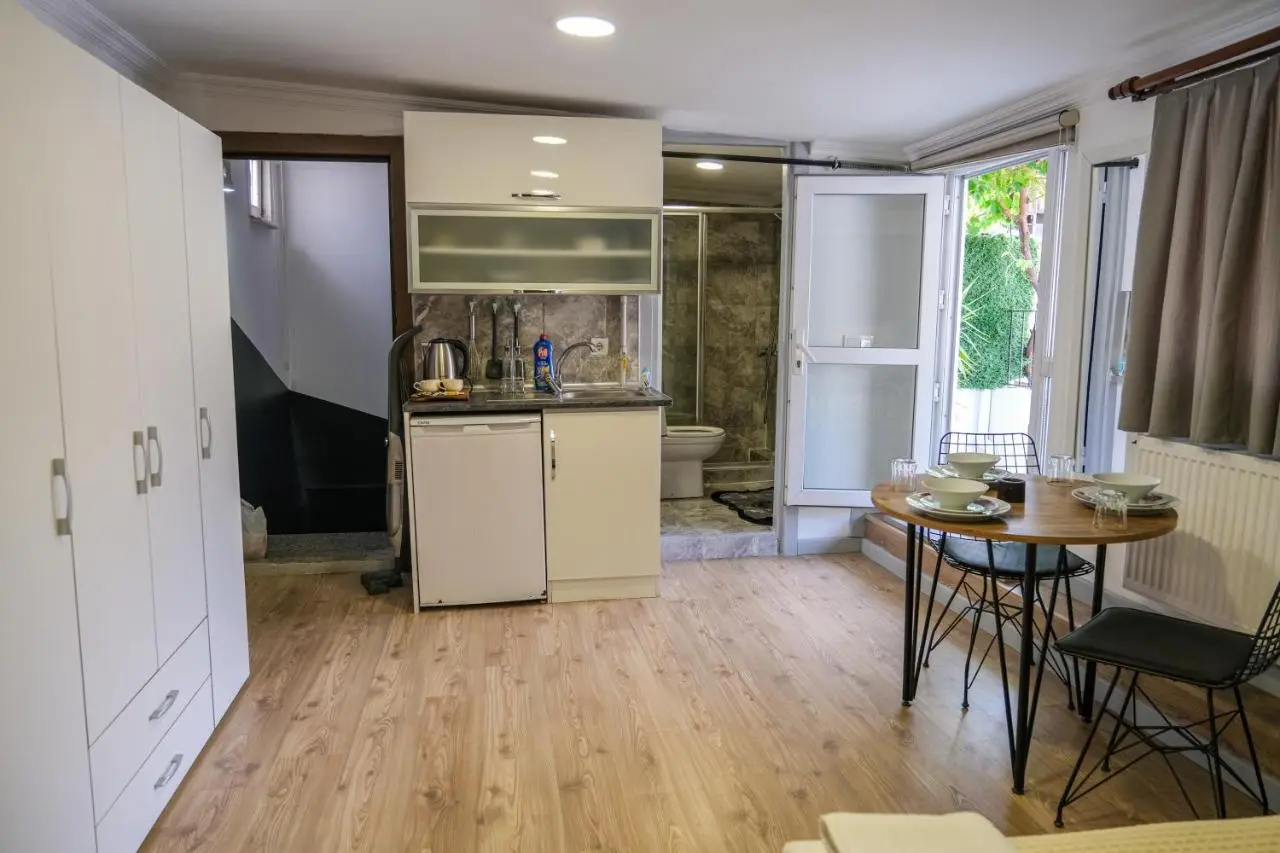 Taksim Neo Pera Suites